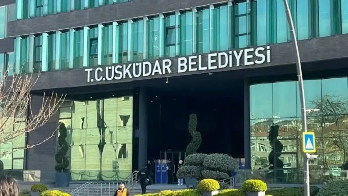 CHP’li 4 meclis üyesi AK Parti’ye geçti