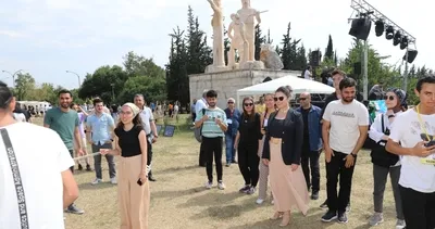 Şenlikte öğrenciler yirmi7 ile coştu