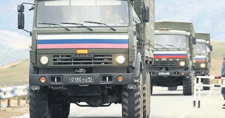 Rusya, Karabağ’dan çekilmeye başladı