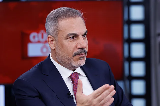 disisleri-bakani-hakan-fidan-dusmanlik-yapana-geri-adim-atmayiz-1756425616240.jpeg Dışişleri Bakanı Hakan Fidan: Düşmanlık yapana geri adım atmayız
