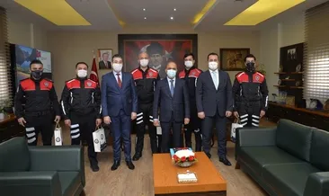 Başarılı personelini ödüllendirdi