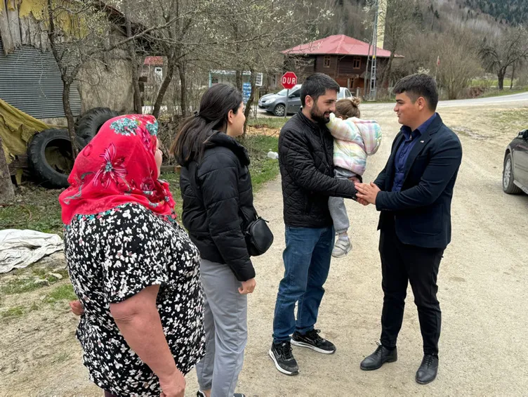 20 yaşında Şirinler Köyü’ne muhtar oldu: Mezarlık projesi şaşırttı!