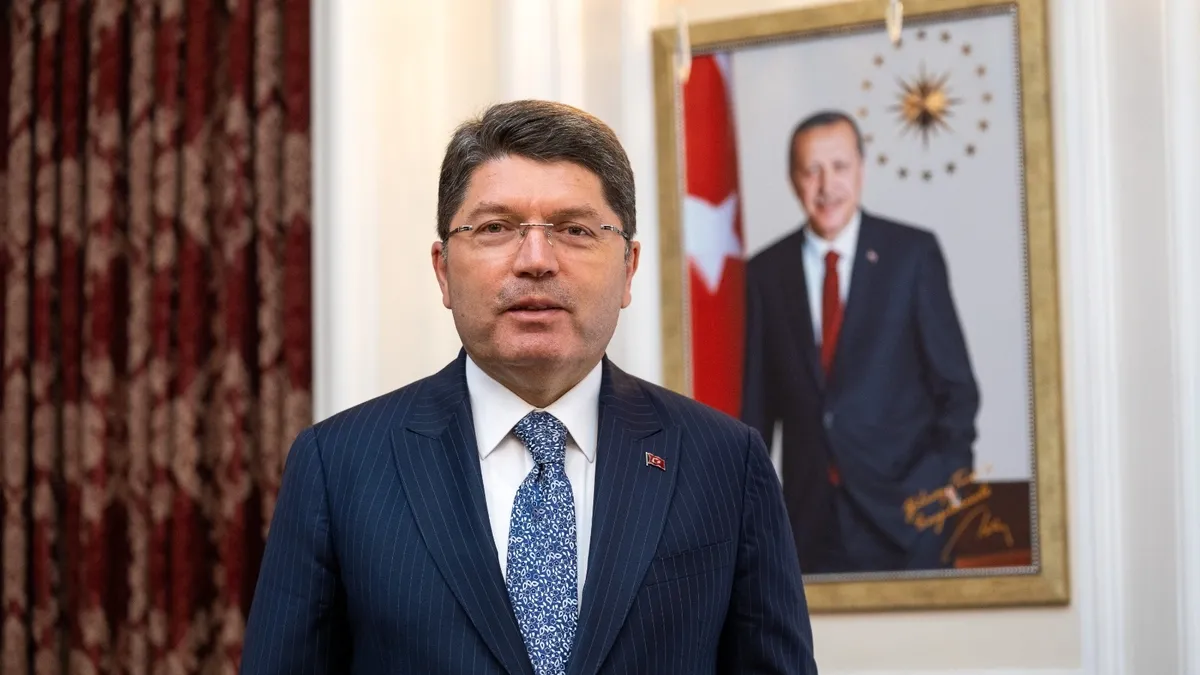 Bakan Tunç kara propaganda yapanlara seslendi: Neredeydiler? Bakan Tunç kara propaganda yapanlara seslendi: Neredeydiler?