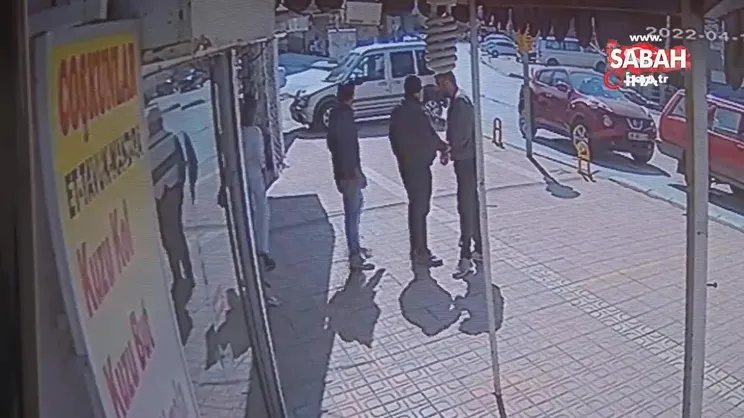 Başkent'te dehşete düşüren görüntüler... Birlikte alkol aldığı arkadaşını defalarca bıçaklayarak öldürdü | Video