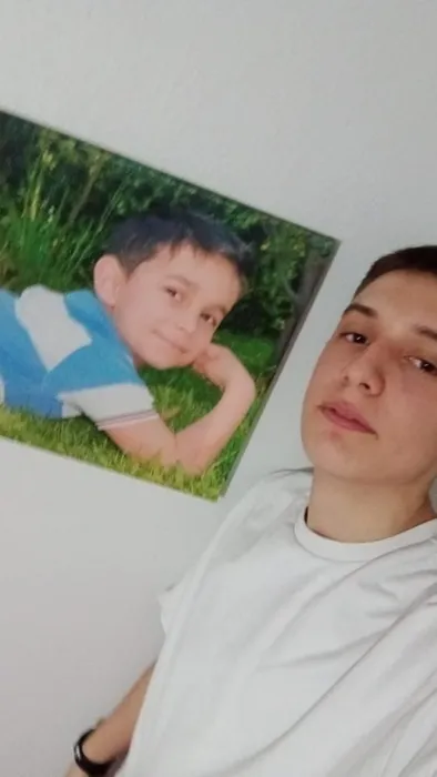 Yok böyle olay! Felçli sürücü direksiyon başına geçti! 3 genci ezdi! Savunması şoke etti! Ahtapot salatası yedi...