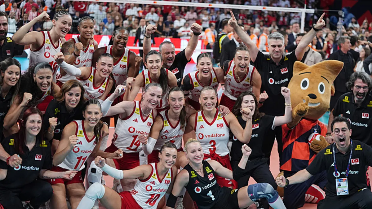 Filenin Sultanları Avrupa Şampiyonu! Siyasilerden peş peşe tebrik mesajları...