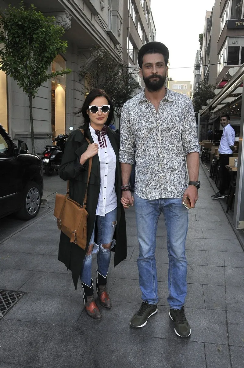 Seda Guven Ile Onur Tuna Yollarini Ayirdi Magazin Haberleri