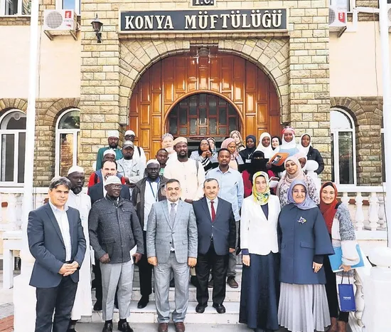 alti-ay-ayni-ruyayi-gordu-musluman-oldu-1790538696378.jpeg