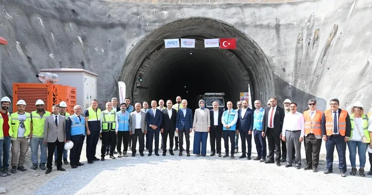 77 milyon insan YHT ile seyahat etti