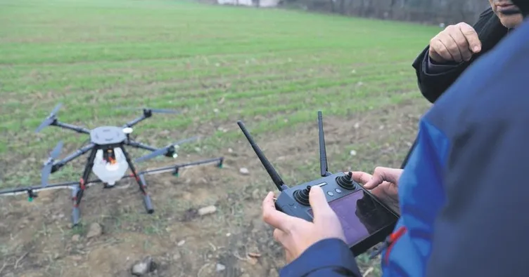 Liselilerden ilaçlama drone’u