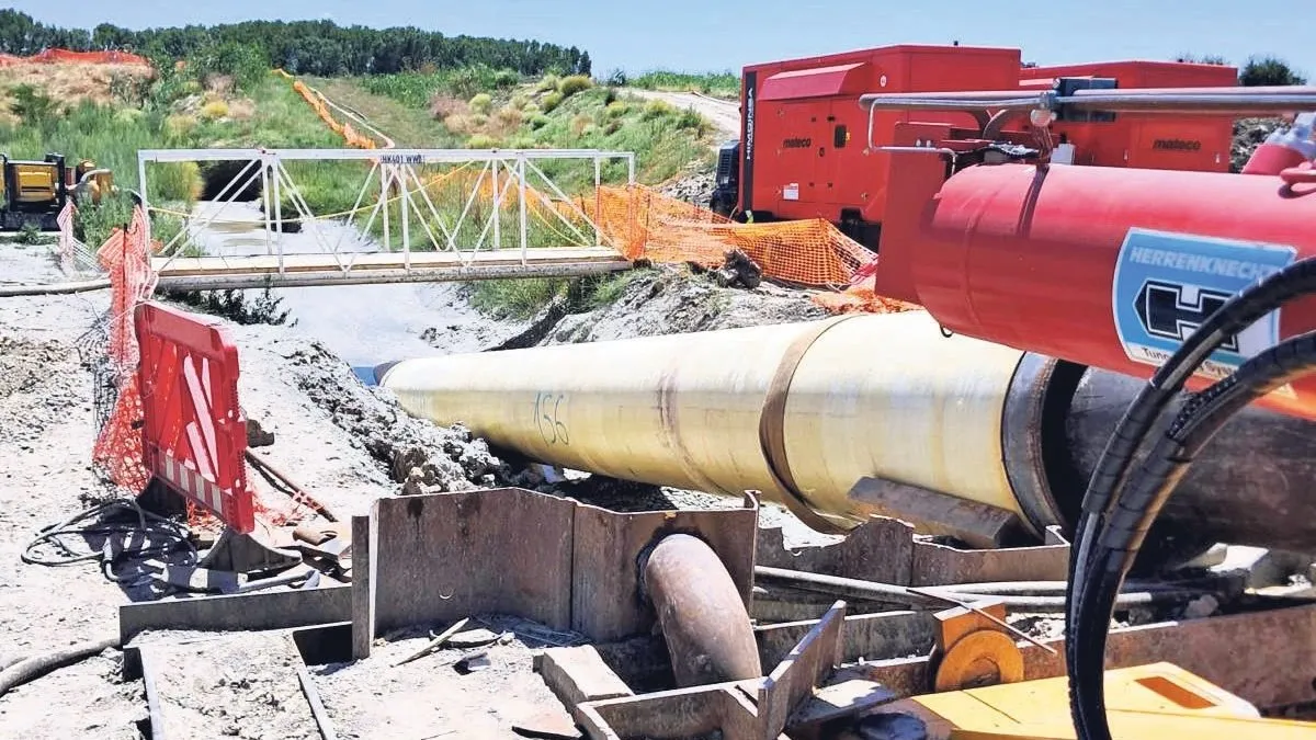 Avrupa enerji arz güvenliği için kritik adım: Tuna Nehri’ne 1815 metre boru döşedi