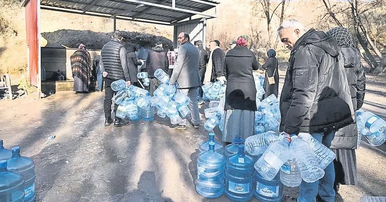 Başkentte bayram susuz geçti: Barajlar dolu musluklar boş