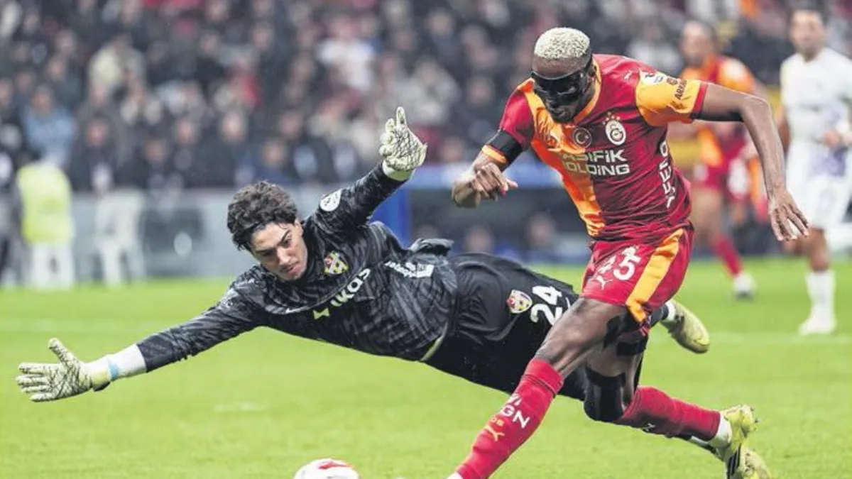 Golleri atmasa da altında imzası var!