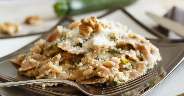 Cevizli erişte tarifi