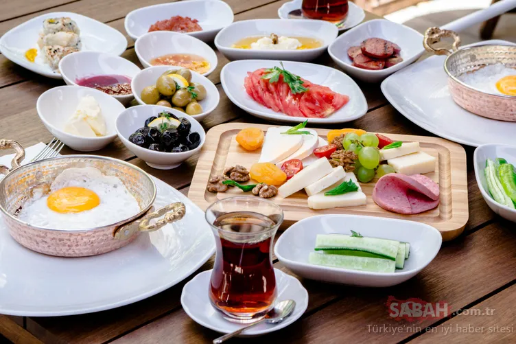 Beyin hücrelerini yeniledikleri ortaya çıkan 6 süper besin şaşırtıyor!