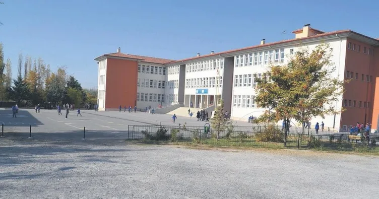 O müdür görevden alındı