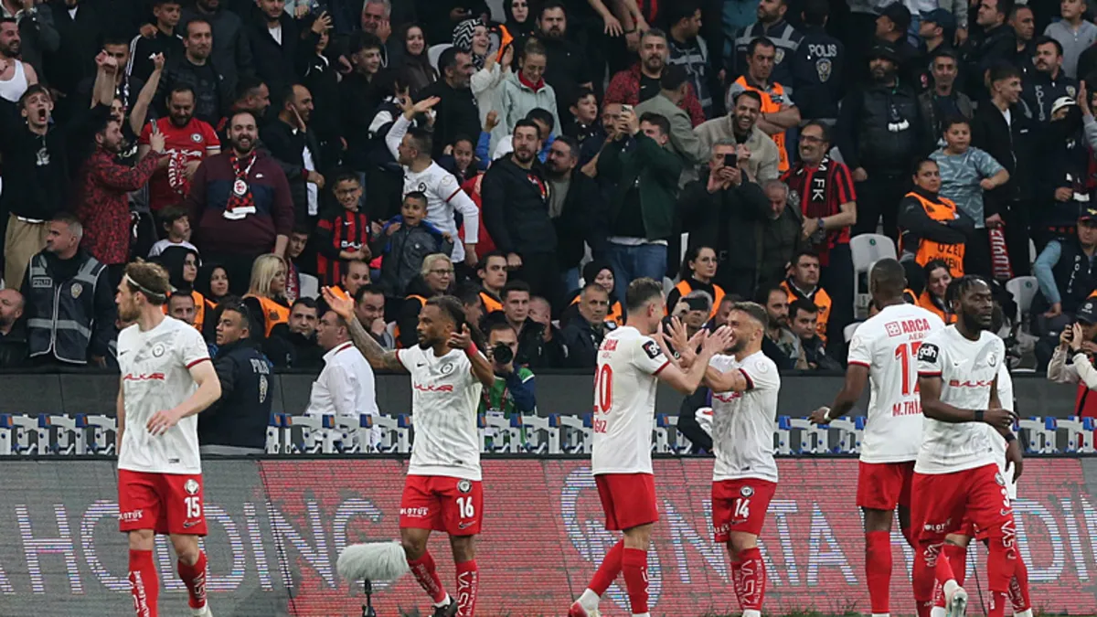 Çorum FK, Süper Lig'e yükseldi! Esenler Erokspor finalde kaybetti