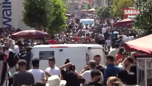 İstiklal Caddesi'nde yoğunluk | Video
