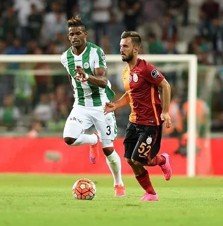 Galatasaray'da ilk yolcu belli oldu