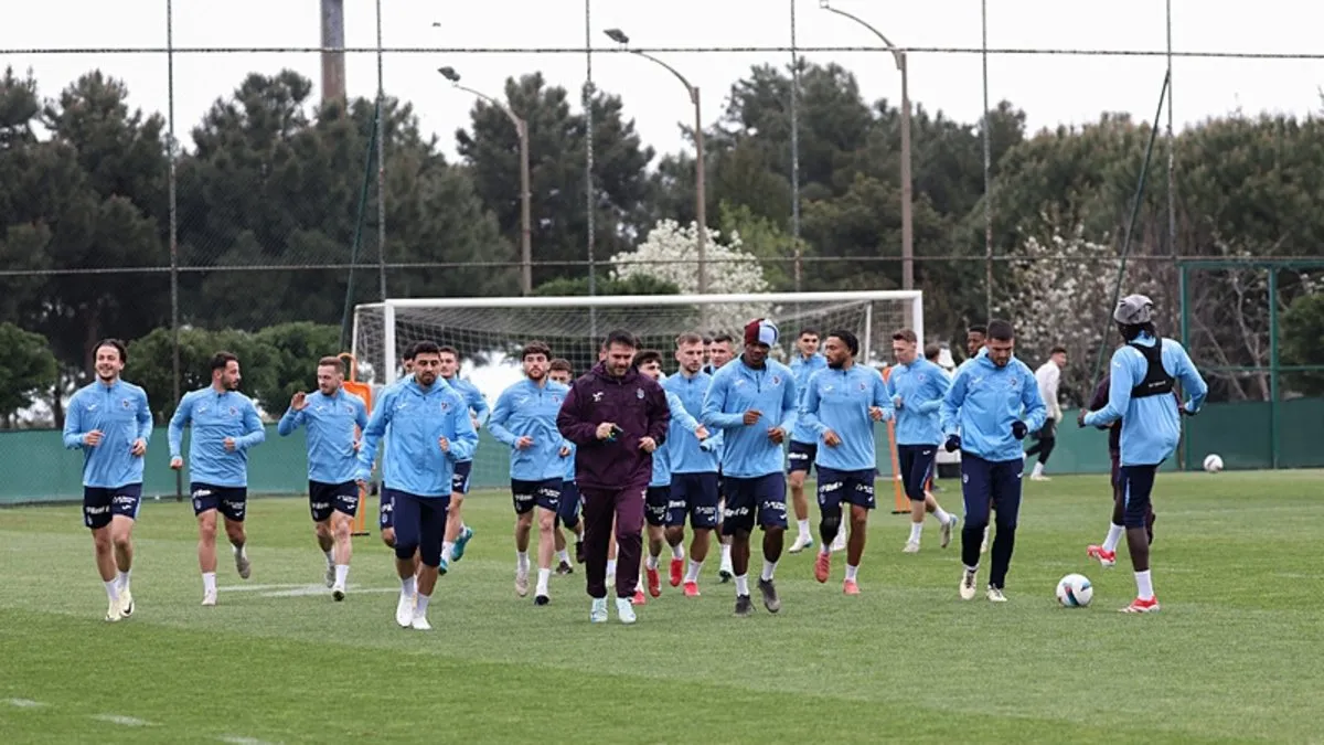 Trabzonspor’da, Fenerbahçe mesaisi başladı