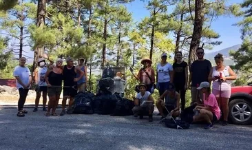 Türk komşularının acısını paylaştılar