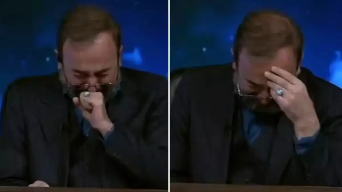 Ali Hamaney’in ölüm haberini ağlayarak verdi | Video videosunu izle Ali Hamaney’in ölüm haberini ağlayarak verdi | Video videosunu izle