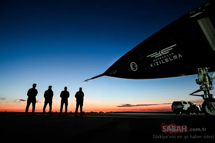 Bayraktar KIZILELMA’nın üretim prototipi ilk uçuş testini başarıyla tamamladı! Havacılık tarihi için dönüm noktası