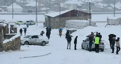 Yüksekova’da kar yağışı başladı