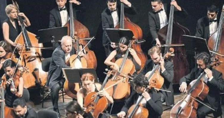 Tekfen Filarmoni Orkestrası Mersin’de sahne aldı