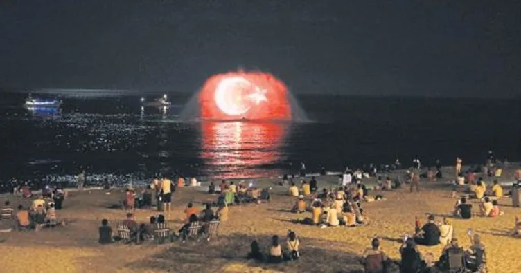 Zafer coşkusu gece de sürdü