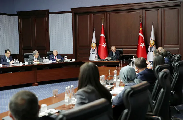 baskan-erdogandan-teskilatlara-mesaj-2023-secimlerine-imza-atarak-tarihe-gececek-isimlersiniz-1674015811180.jpg