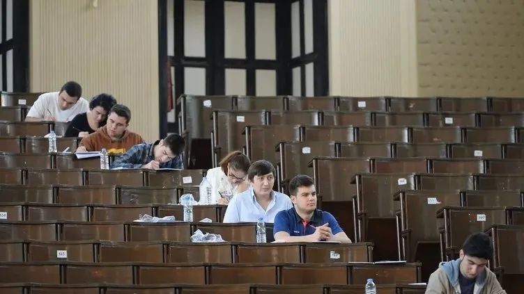 Çukurova Üniversitesi taban puanları 2023: Çukurova Üniversitesi 2 ve 4 yıllık bölümlerin taban puanları, kontenjanları ve başarı sıralaması