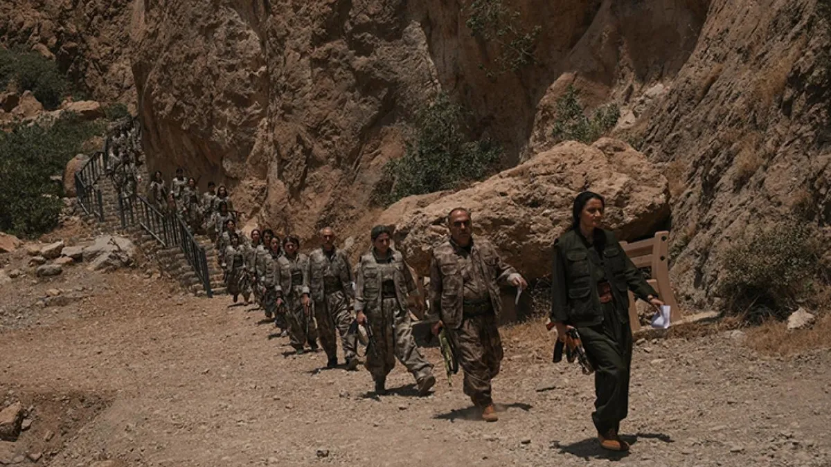 Terörsüz Türkiye sürecinde yeni adımlar: PKK, Türkiye sınırından tamamen çekildi haber görseli