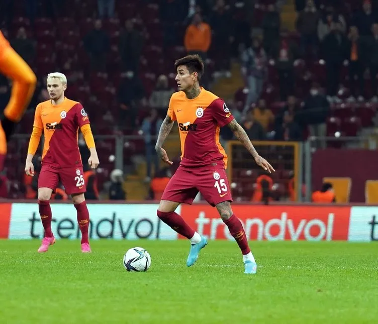 Son dakika: Galatasaray yönetiminden Torrent’e şok tepki! Neden oynatmıyorsun?