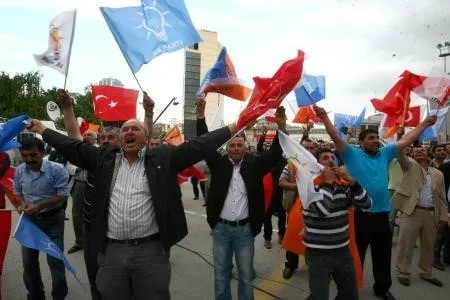 AKP’nin seçim zaferi dünya ajanslarında