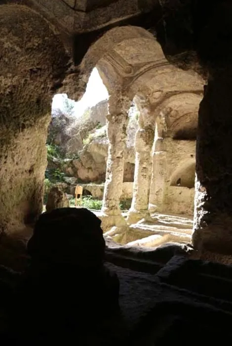 Roma tüneli ve mağarası turizmin gözdesi olacak