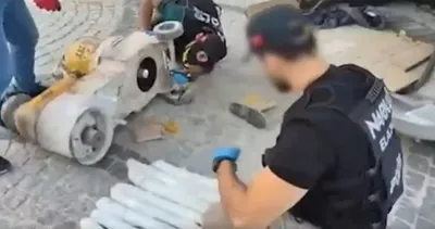 Elazığ’da uyuşturucu operasyonu! İş makinesine zulalanmış 1 kilo 850 gram esrar ele geçirildi #elazig