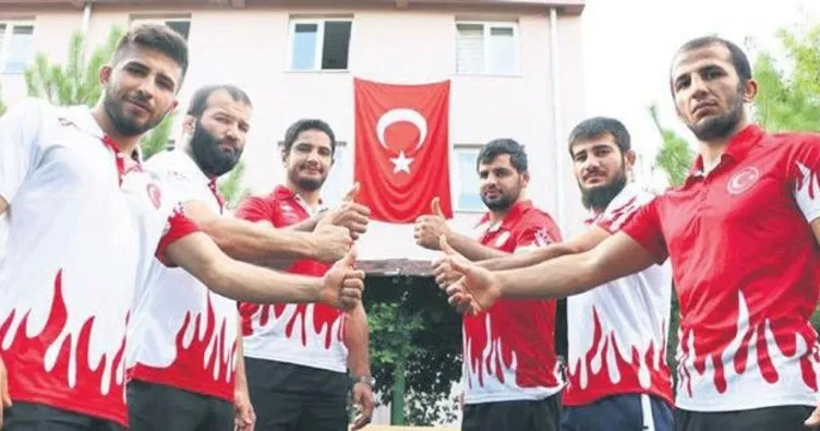 Türk güreşçiler dünya zirvesinde