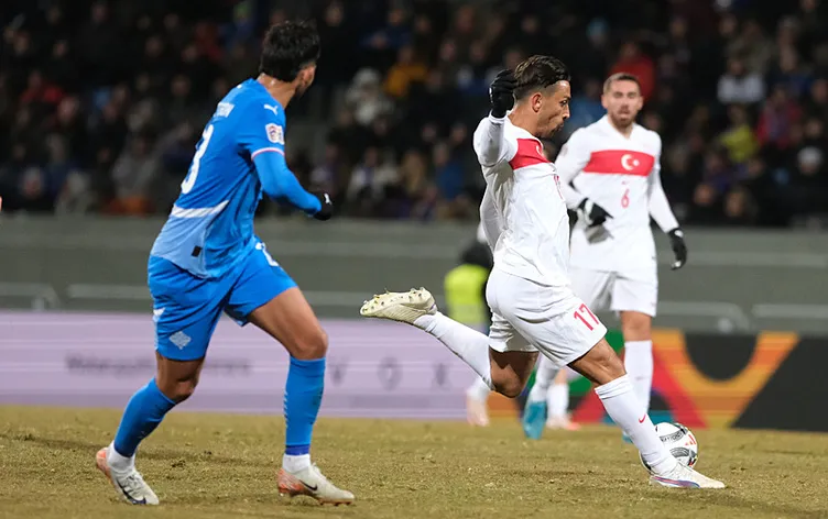 Ahmet Çakar’dan A Milli Takım’a eleştiri: Amatör takımın yiyeceği gol | İzlanda’ya futbol dersi verdik