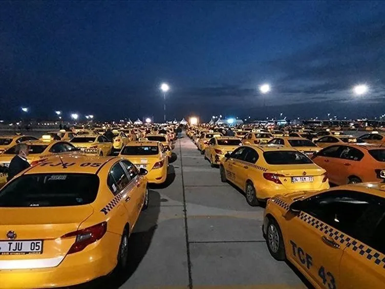 İSTANBUL ZAMLI TAKSİ İNDİ BİNDİ ÜCRETLERİ 2023 değişti! | İstanbul’da taksimetre açılış ve taksi indi bindi ücreti ne kadar, kaç TL oldu?