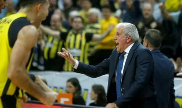 Fenerbahçe - Bandırma maçında taraftardan Obradovic’e destek