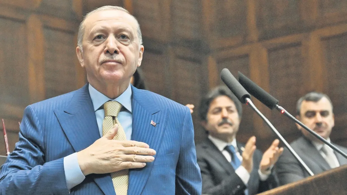 Dertleri laiklik değil milletin kendisi