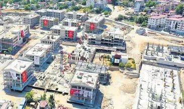 Deprem kentlerinde yeni evler 7/24 çalışmayla yükseliyor: Yıl sonu hedefi 200 bin konut #malatya
