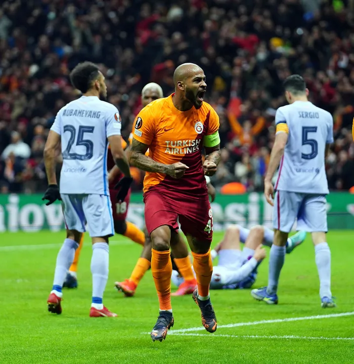 son-dakika-transfer-haberi-galatasaray-barcelona-maci-sonrasi-marcao-bombasi-dev-kulupler-ve-o-rakam-1647593570321.jpg