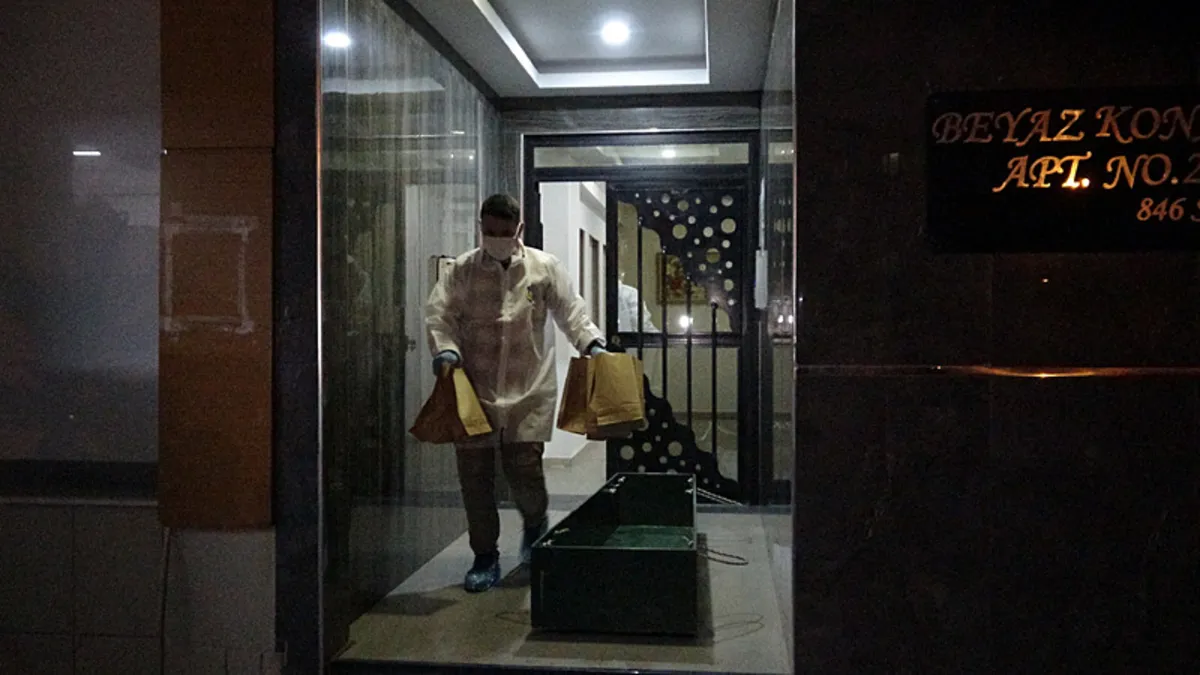 Antalya’da kan donduran olay: İnternette tanıştığı kişi tarafından öldürüldü! Antalya’da kan donduran olay: İnternette tanıştığı kişi tarafından öldürüldü!