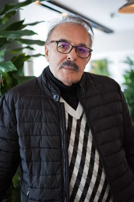 Tuğçe Tayfur ağabeyi Timur’un babasına attığı küfürlü mesajlar hakkında konuştu: Babamın kemikleri...