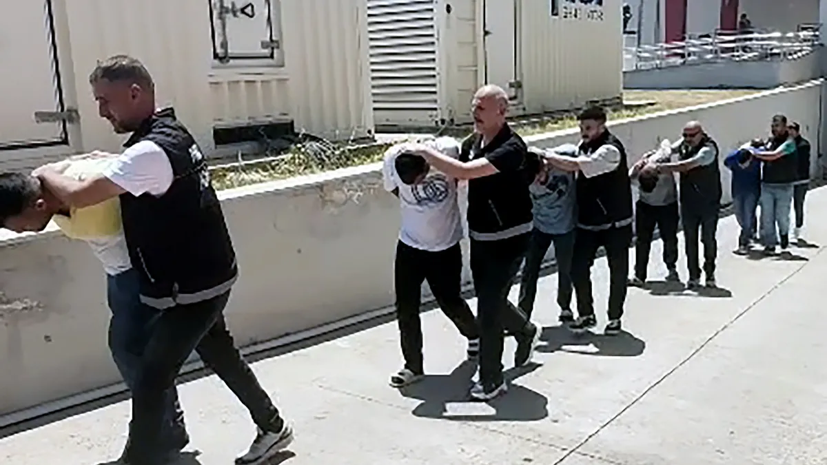 Adana'da uyuşturucu operasyonu: 6 şüpheliden 4'ü tutuklandı