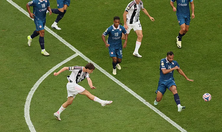 Milli futbolcu Kenan Yıldız resmen imzayı atıyor! 13 Son dakika transfer haberi: Milli futbolcu Kenan Yıldız resmen imzayı atıyor! Yeni kazancı dudak uçuklatacak...