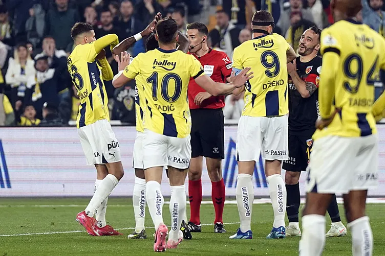 Fenerbahçe - Kayserispor maçı sonrası zirve yarışı yeniden şekillendi! İşte Süper Lig puan durumu...