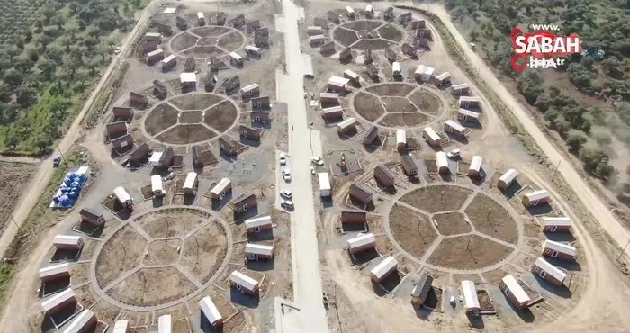Afetzede vatandaşlar için kurulan 100 ahşap ev böyle görüntülendi | Video